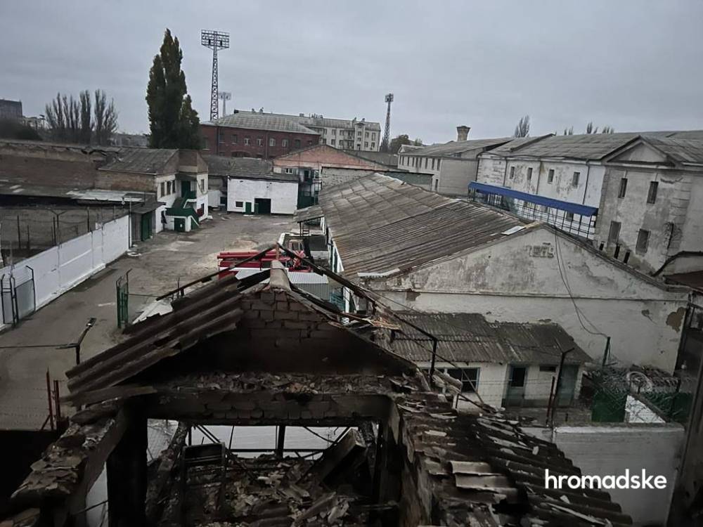 Окупанти випустили із СІЗО Херсона понад 400 підозрюваних  