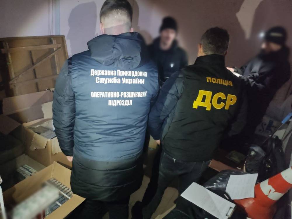 У Сумах ліквідували канал продажу нелегальних цигарок  