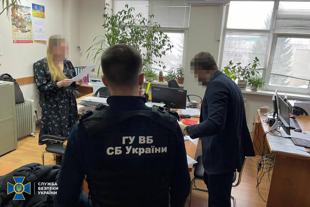 Посадовець інстутуту експертиз СБУ виправдовував дії окупантів  