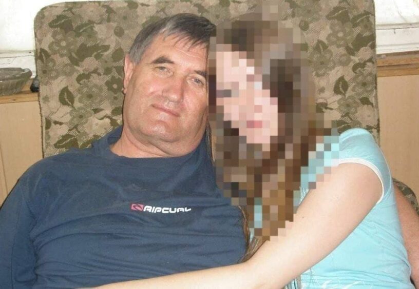 У Чернівцях двох пенсіонерів-педофілів засудили до позбавлення волі  
