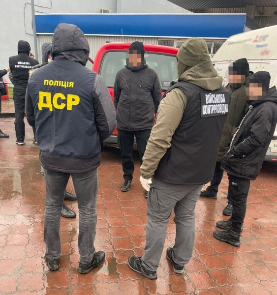 На Волині проводили оборудки з авто під виглядом гуманітарної допомоги  