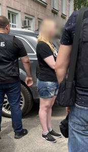 У Києві псевдополіцейський намагався отримати гроші з директора скандального дитсадка  