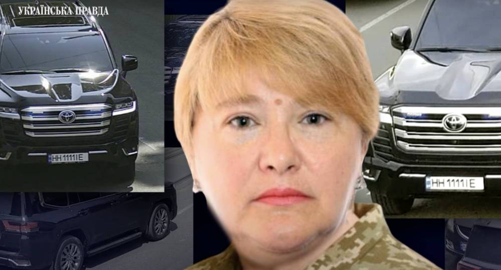 Одеський воєнком, відсторонений за корупцію, оформив на родину новий позашляховик  