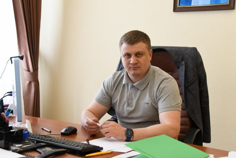 Голову ДСА Сальнікова відсторонили від посади