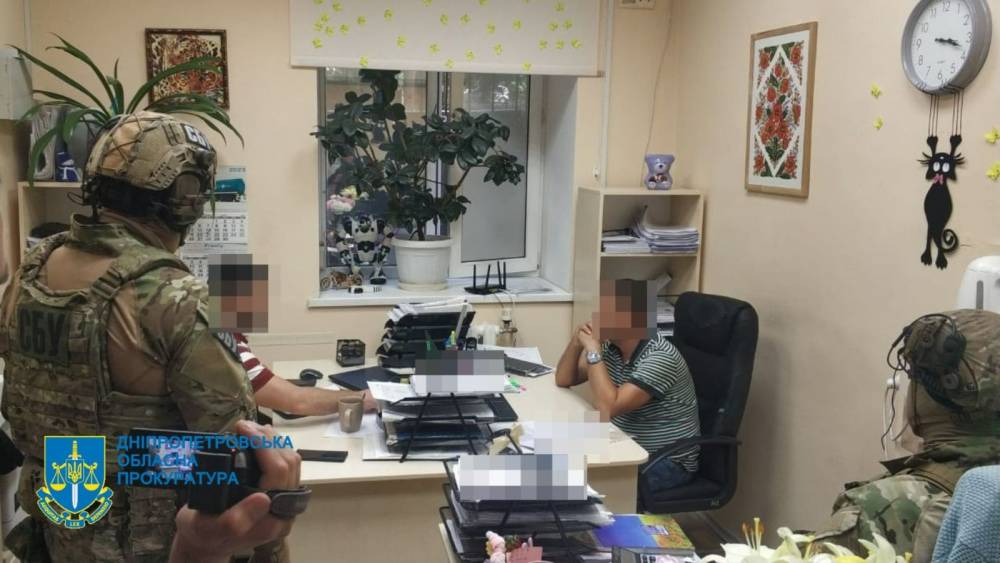 У Дніпрі на хабарі затримали комунальника  
