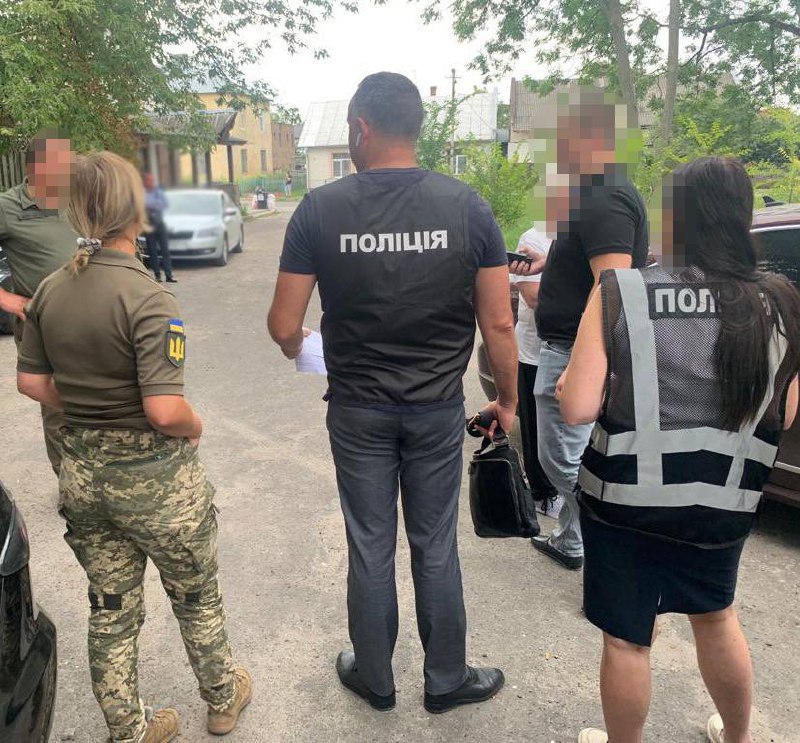 На Львівщині офіцер військкомату затриманий на хабарі