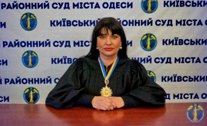 Судді з Одеси збільшили заставу через проблеми з адвокатами