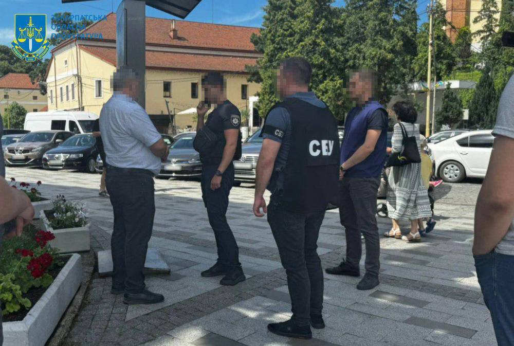 В Ужгороді на хабарі затримали депутата