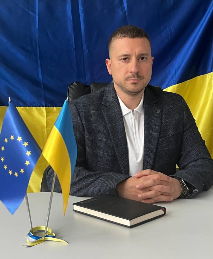 Керівник сервісного центру МВС в Одесі занизив вартість авто в 20 разів: в НАЗК це проігнорували  