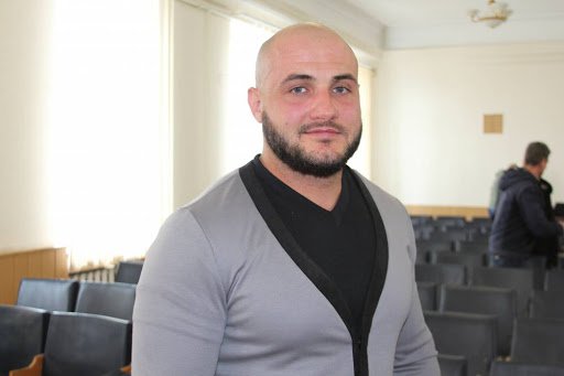 Експосадовця селищної ради одеського курорту визнали винним у погрозах вбивством судді