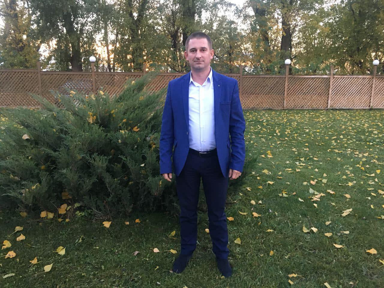 Начальник спецмайданчиків поліції Київщини Завадський задекларував Mercedes за 25 тисяч гривень  