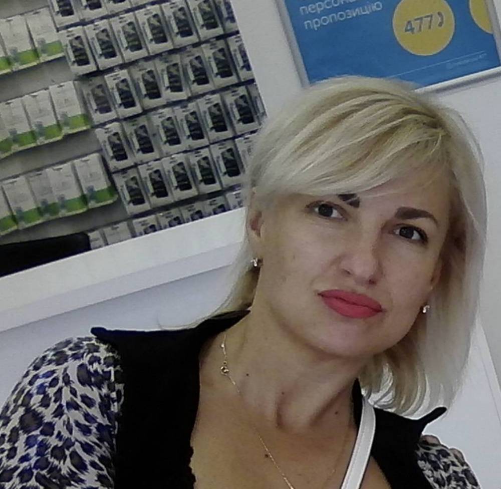 Очільник відділу податкової Київщини Асмаковець під час війни отримала квартиру у подарунок  