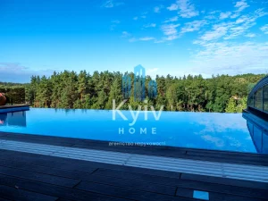 Співробітник Офісу генпрокурора Петров продає свій маєток за 1,1 млн доларів  