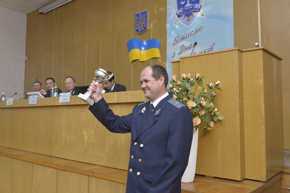 У Кропивницькому прокурор-футболіст Бачурін намагається через суд відновити інвалідність  