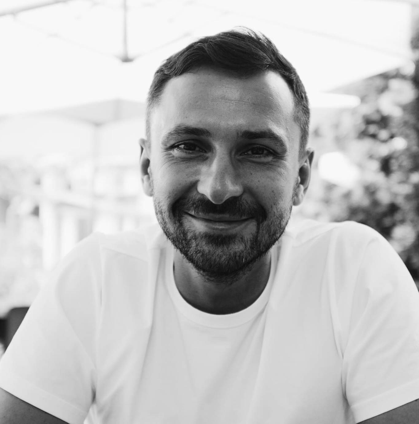 Фонд декарбонізації України "злив" 200 млн гривень на лічильники фірмі експрокурора та друга Кернеса  