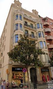 Бізнесмен Максим Кріппа інвестує в нерухомість в Каталоні  