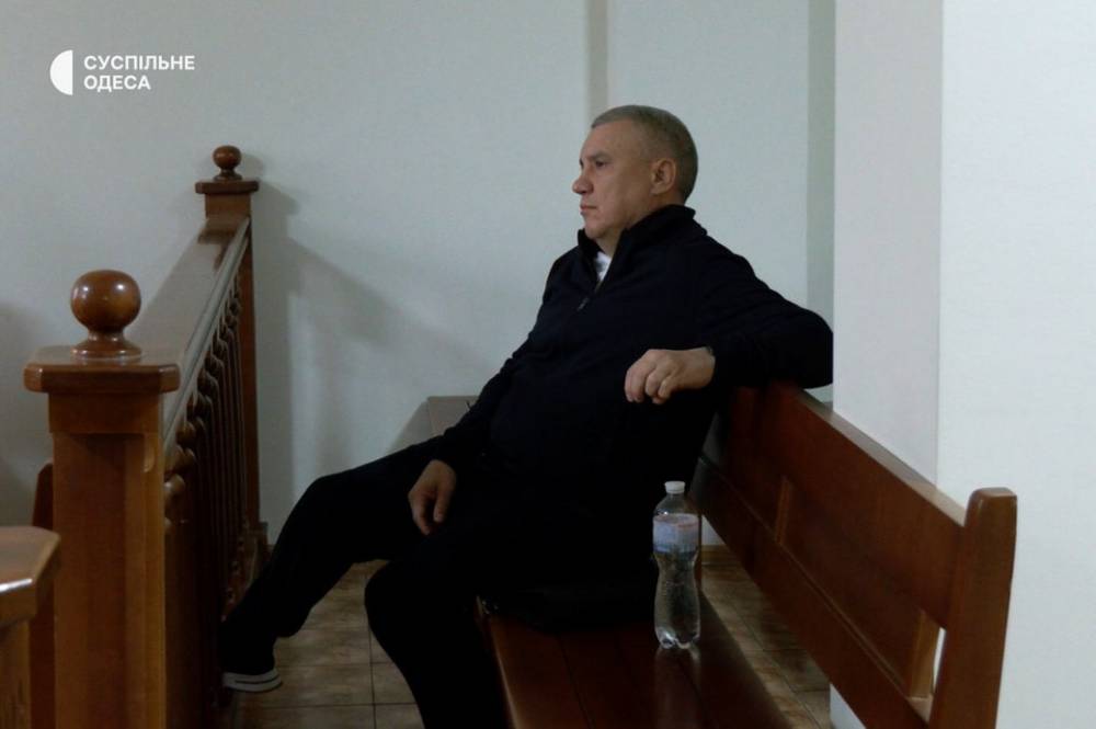 Ексвійськком Одещини Борисов працевлаштувався в компанію-банкрут, щоб зняти електронний браслет  