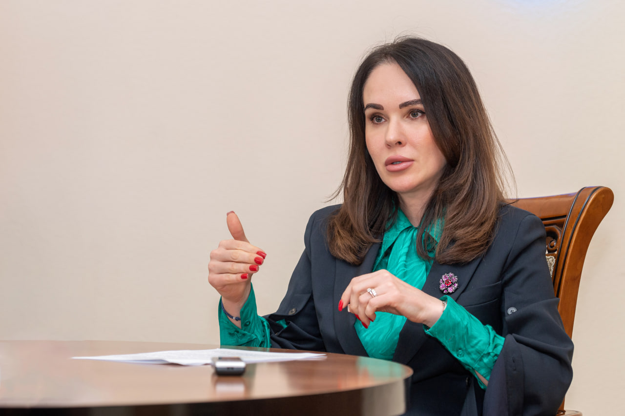 Як ексзаступниця міністра Мудра дозволила Шапрану вивести з-під санкцій майно “Юніграну”