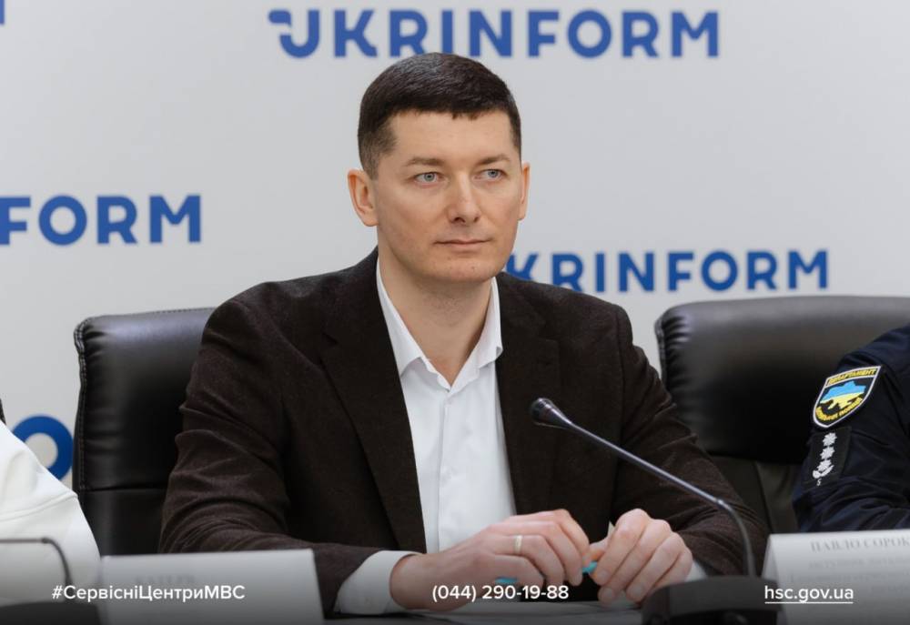 Керівник РСЦ МВС у Києві Сорока під час війни набув новий розкішний автомобіль