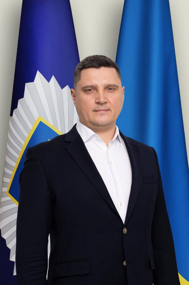 Начальник ТСЦ в Житомирі докупив 3 га під містом і не показує статки дружини  