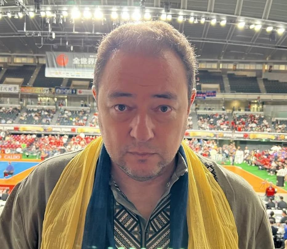 Японський вектор: роль експосла України в Японії у зникненні благодійної допомоги для України  