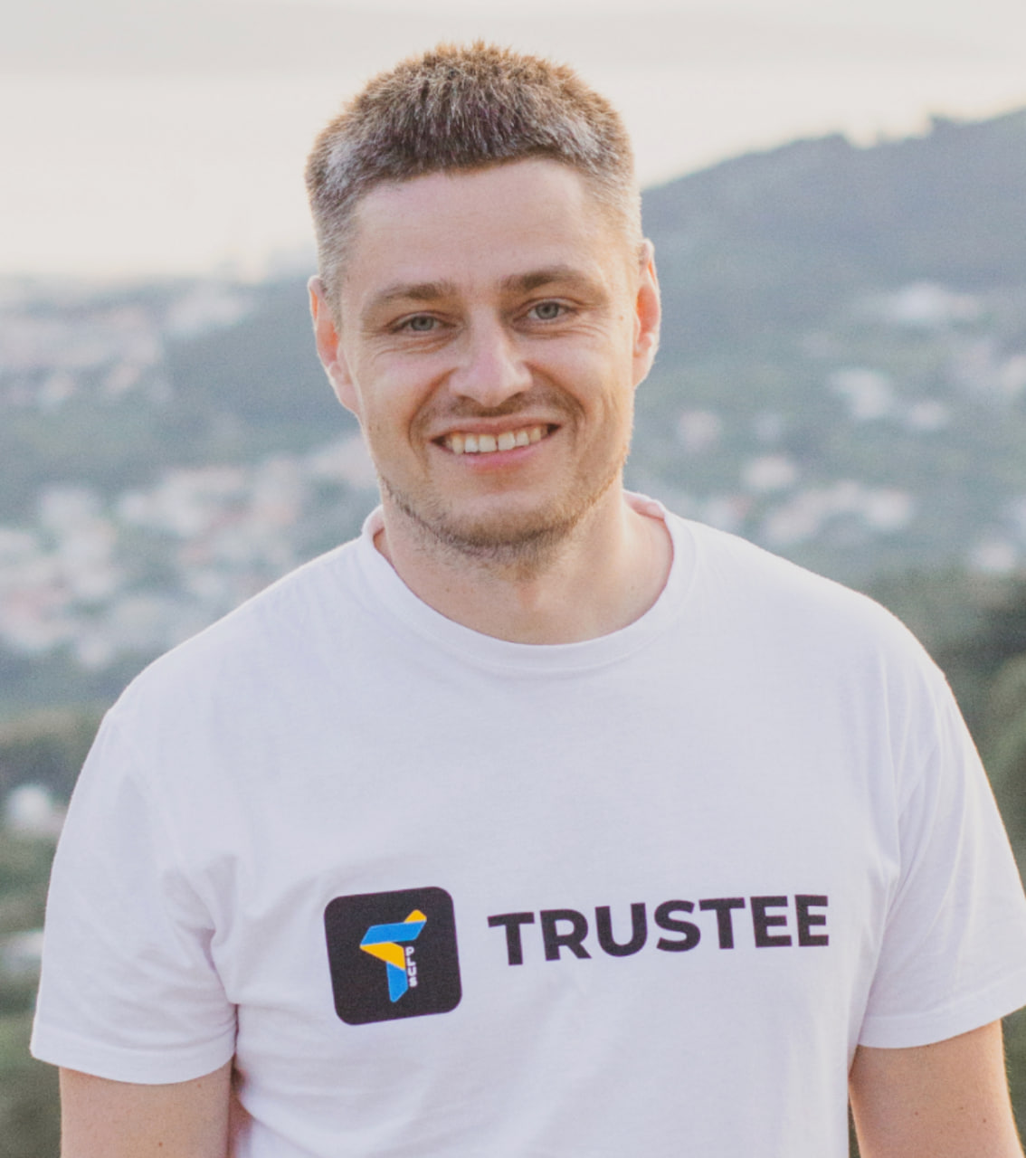 Криптосервіс Trustee Plus без причини блокує кошти користувачів  