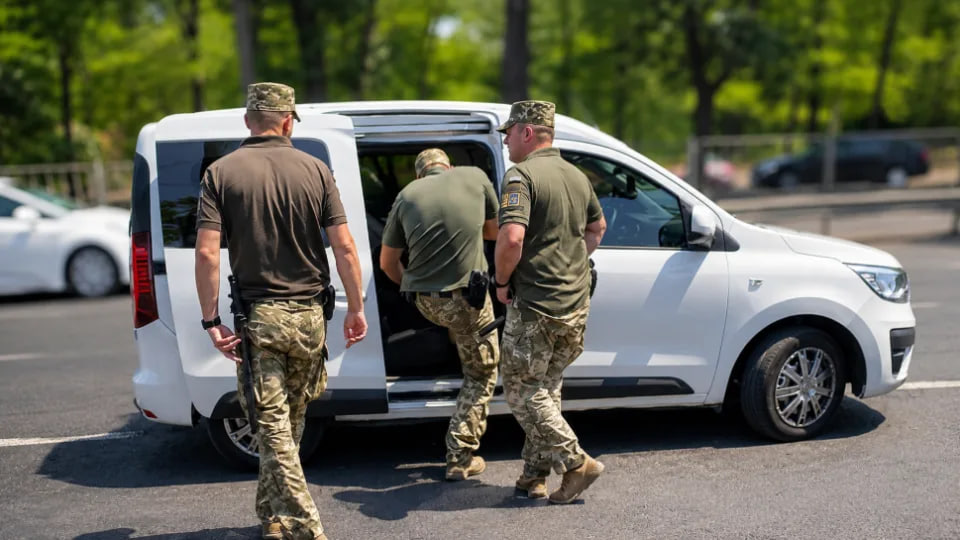 В Одесі засудженого співробітника ТЦК підвищили на посаді: він почав катувати людей  