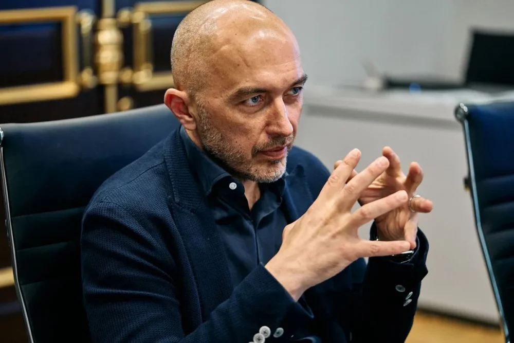 Обшуки у Пишного можуть стосуватися схеми з податками Ощадбанка на 640 млн гривень  
